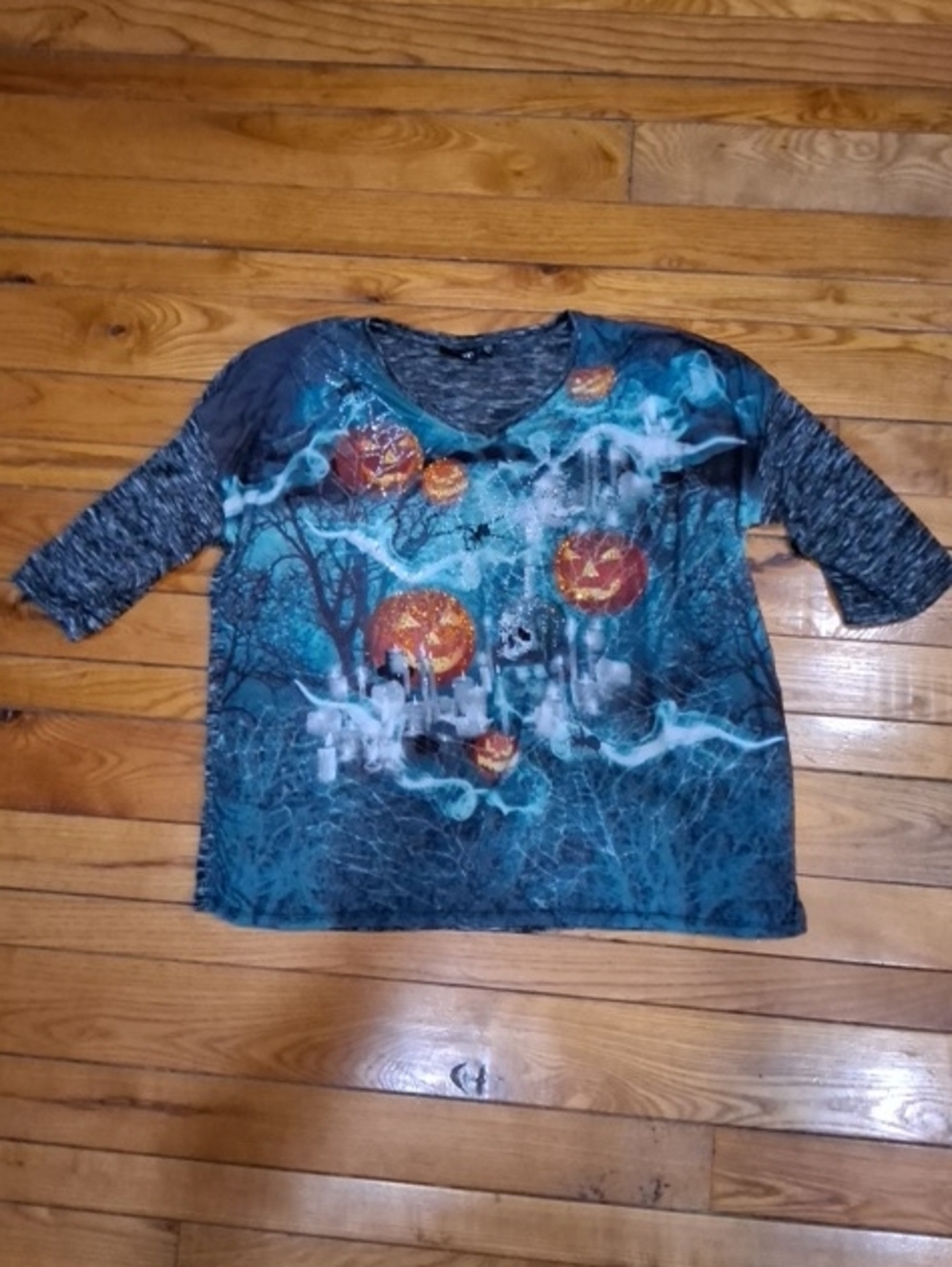 Onque Casuals Teal & Orange Halloween Pumpkin Long Sleeve Top
